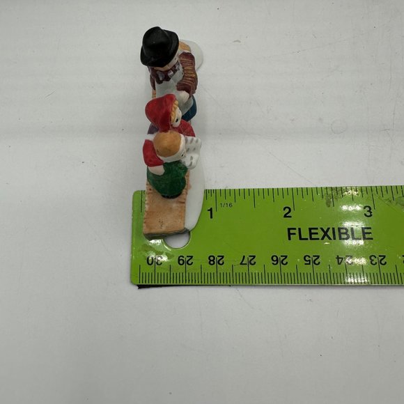 Dickens Collectibles Christmas Carolers Holiday Figurine Village People Decor - Picture 12 of 16